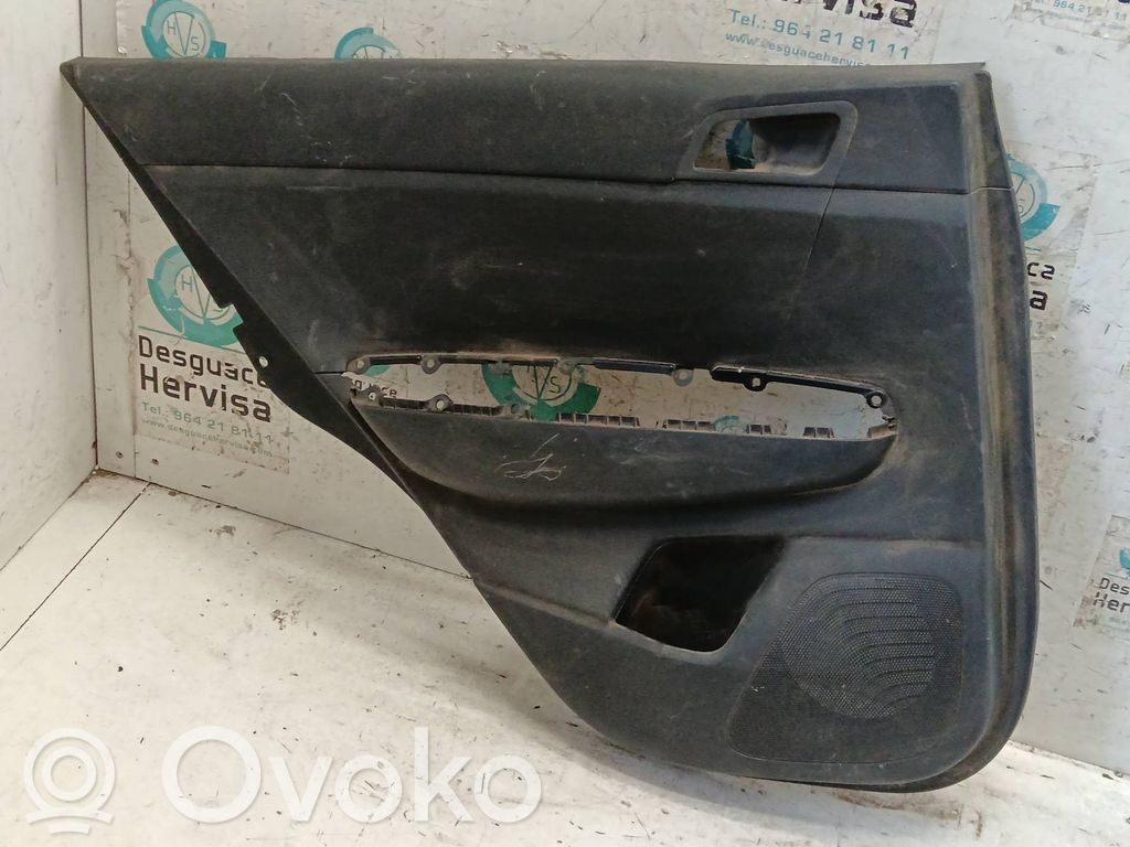 KIA Sportage Rivestimento del pannello della portiera posteriore
