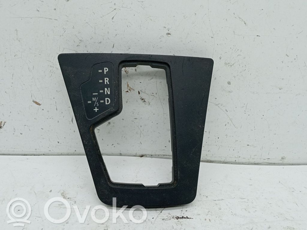 BMW X3 E83 Bottom trim 