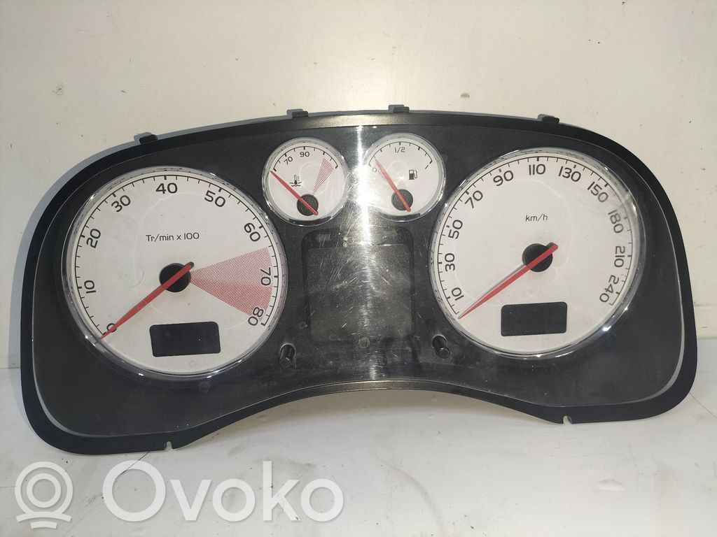 Peugeot 307 Nopeusmittari (mittaristo)