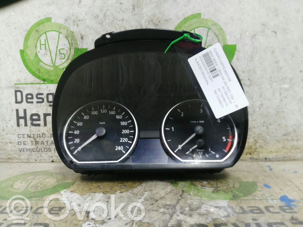 BMW 1 E81 E87 Geschwindigkeitsmesser Cockpit 