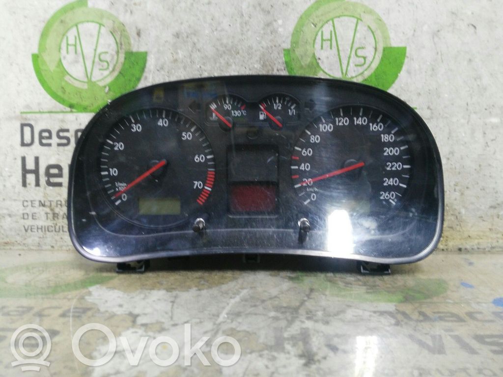 Volkswagen Golf SportWagen Licznik / Prędkościomierz 