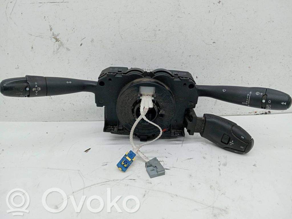 Peugeot 307 Interrupteur d'éclairage de la cabine dans le panneau 