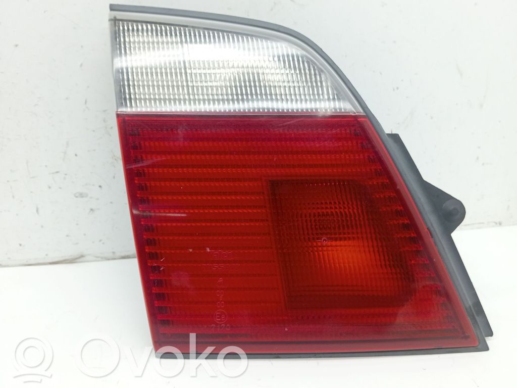 Nissan Primera Headlight/headlamp bulb 