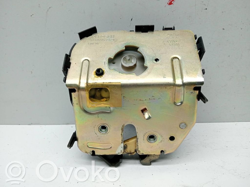 Ford Focus Tailgate lock latch 