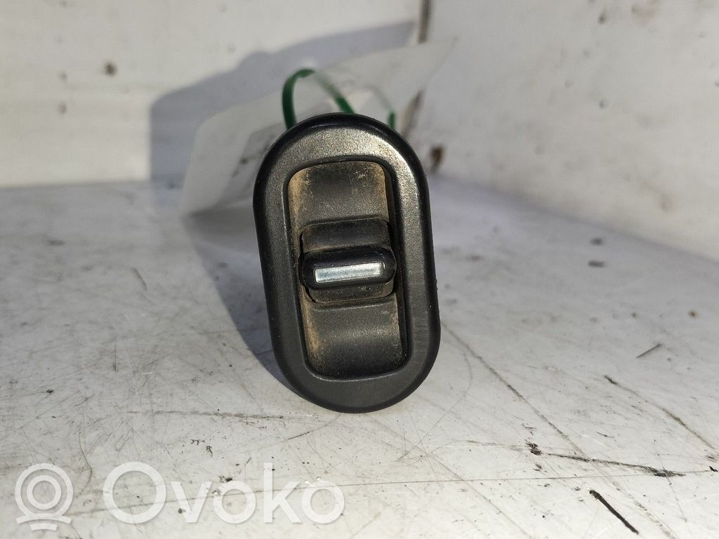 Daewoo Nexia Electric window control switch 