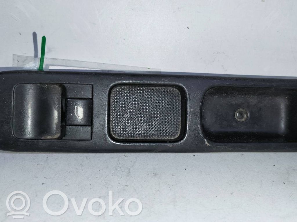 Peugeot 307 Electric window control switch 