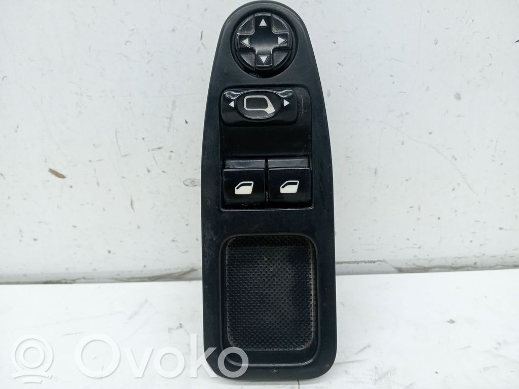 Peugeot Expert Elektrisko logu slēdzis 