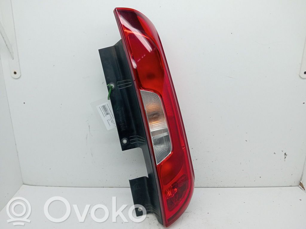 Fiat Doblo Luci posteriori 