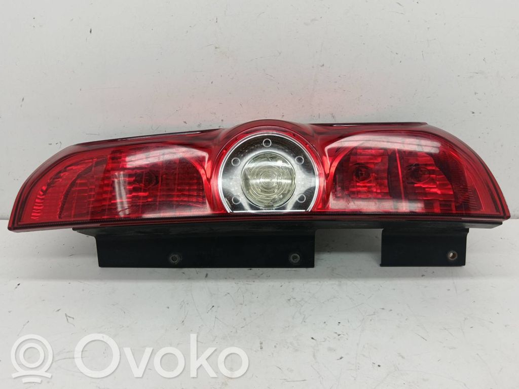 Fiat Doblo Lampă spate în caroserie 