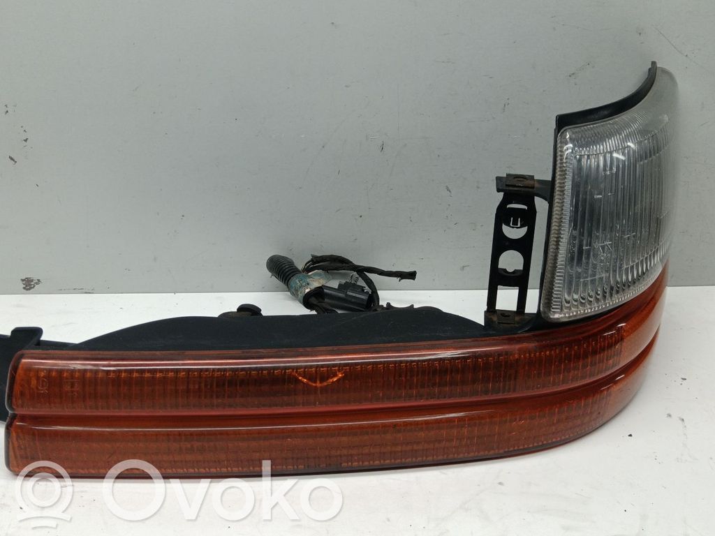 Chrysler Voyager Etu-/Ajovalo 