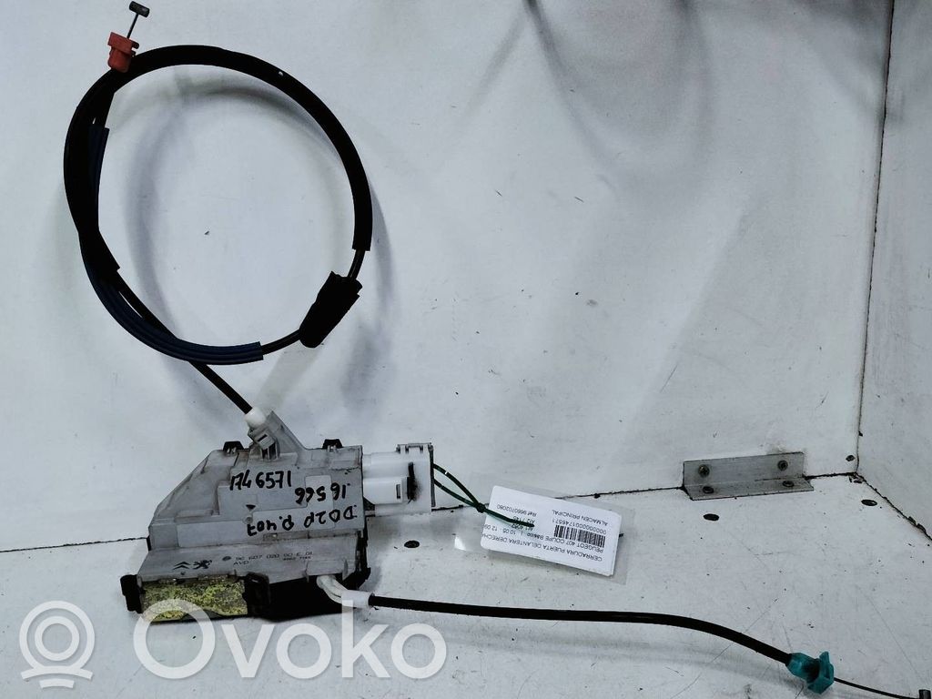 Peugeot 407 Front door lock 