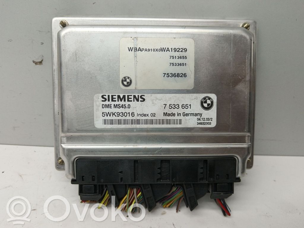 BMW X3 E83 Engine control unit/module 