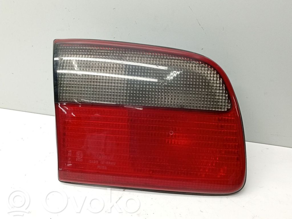 Opel Omega B1 Etuajovalon polttimo 