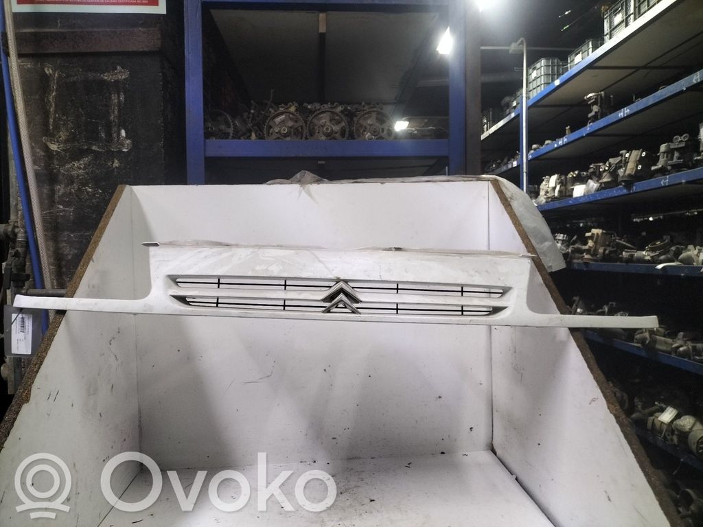 Citroen Saxo Front grill 