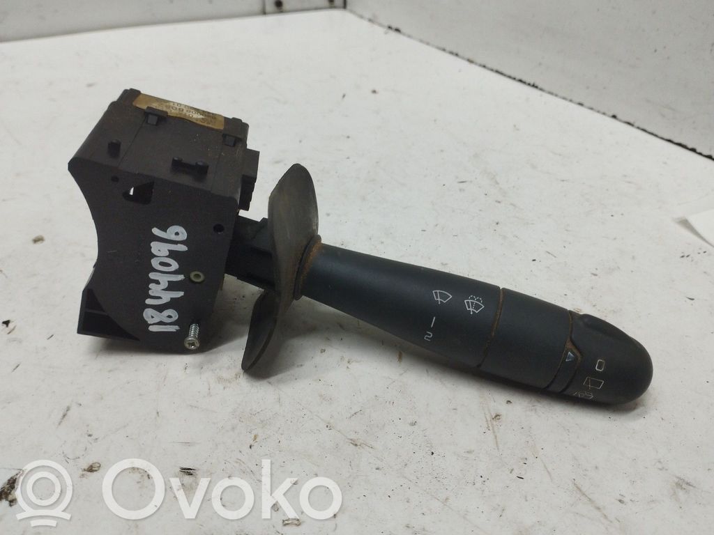 Renault Kangoo I Wiper control stalk 