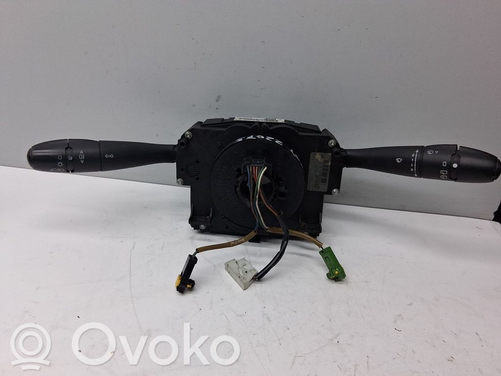 Interruptor de control del panel de luces   96630730XT,3411692,204076