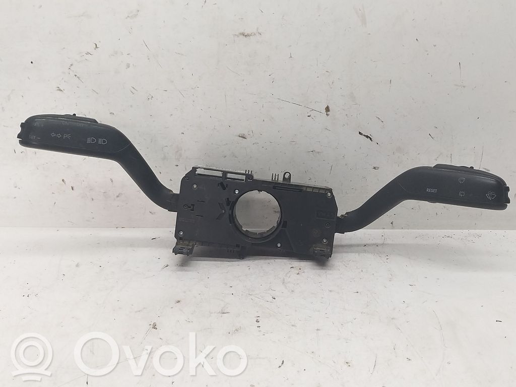 Seat Ibiza III (6L) Manetă semnalizator 