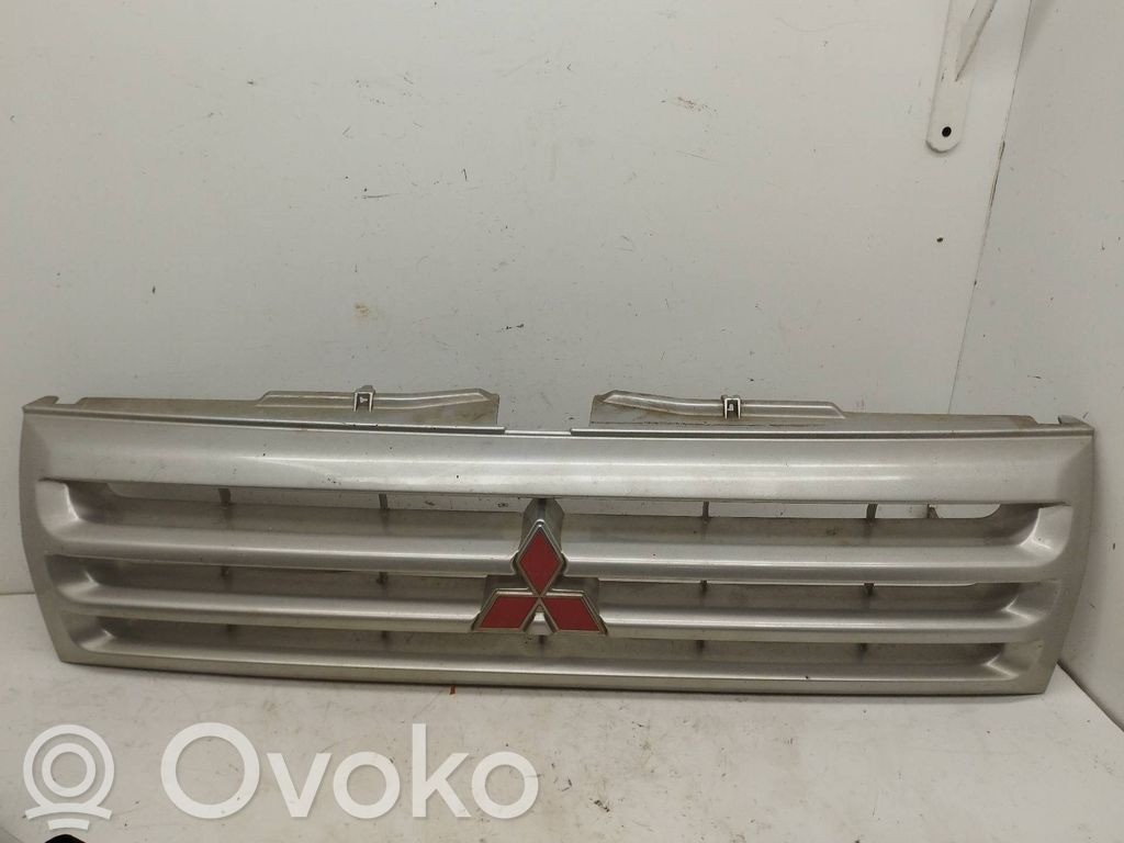 Mitsubishi Montero Etusäleikkö 