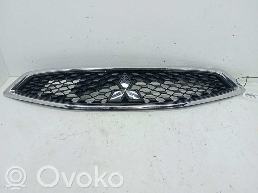 Mitsubishi Mirage VI G4 Attrage Etusäleikkö 
