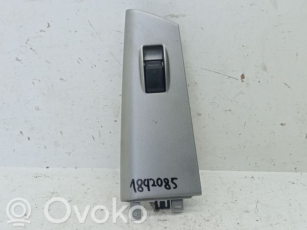 Toyota Corolla Verso E121 Interruptor del elevalunas eléctrico 