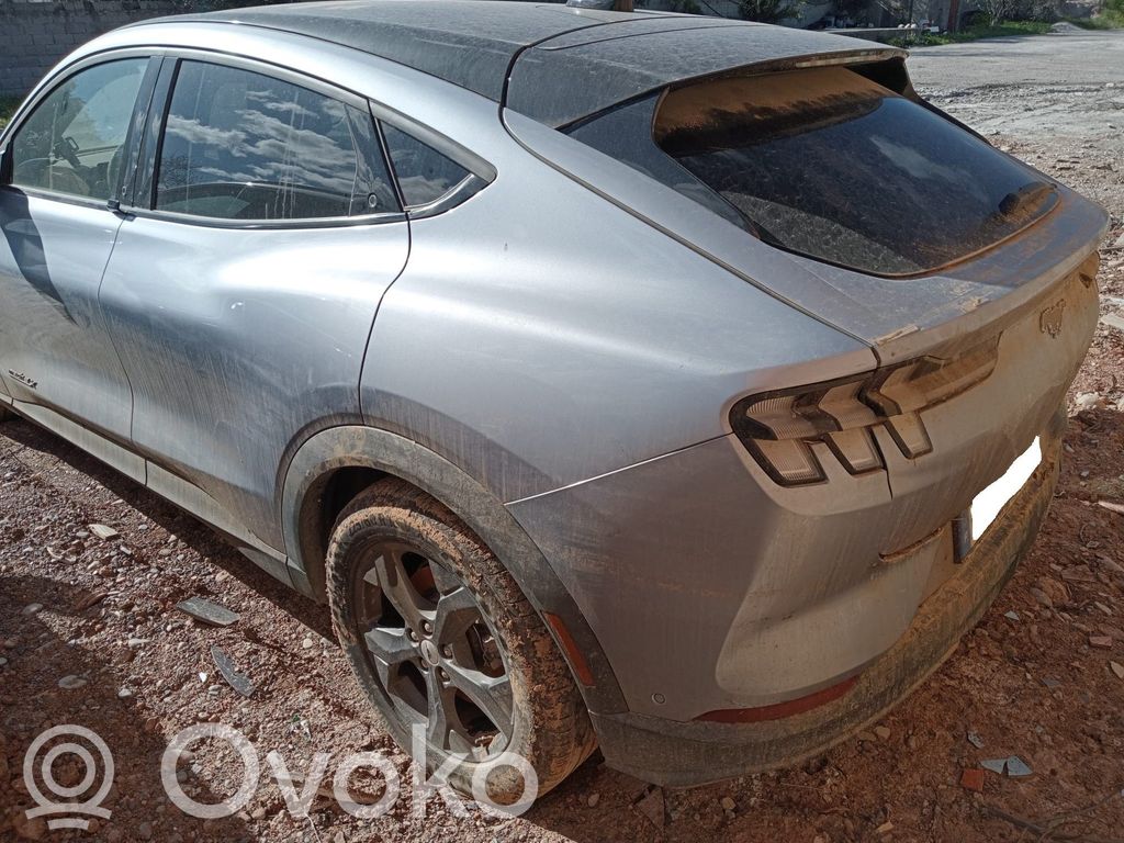 Ford Mustang VI Suport montare bară față 