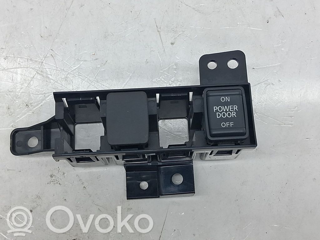 Nissan X-Trail T32 Interruptor de control multifunción 