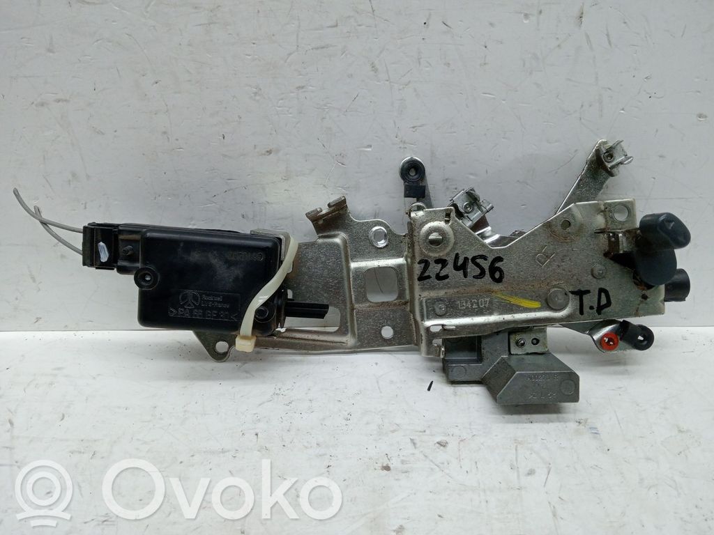 Citroen Berlingo Rear door lock 