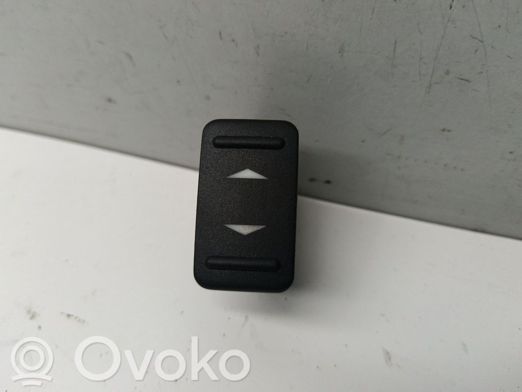 Ford Mondeo MK IV Schalter el. Fensterheber 