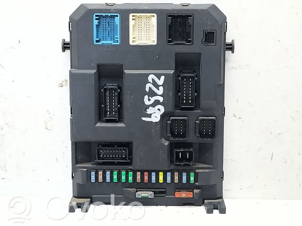 Unidad de control del BSM   9664983080