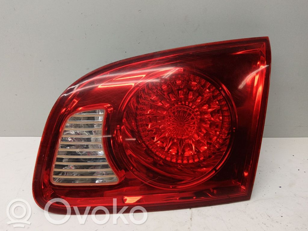 Hyundai Santa Fe Lampy tylnej klapy bagażnika 