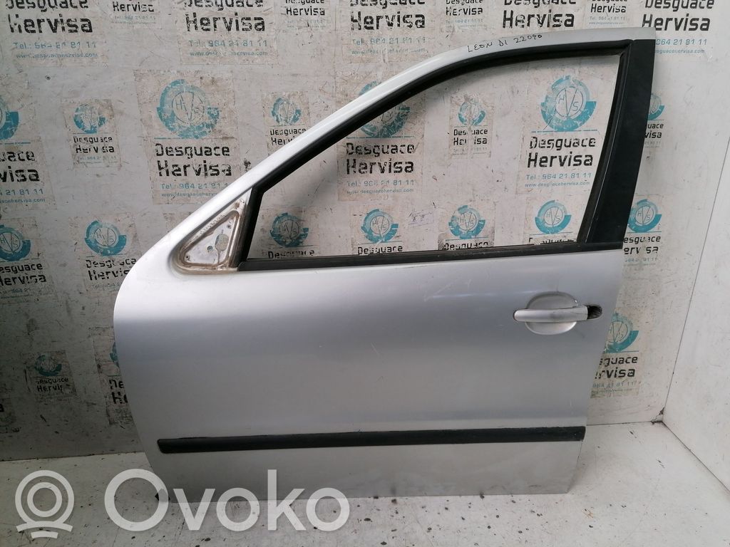 Seat Leon (1M) Передняя дверь