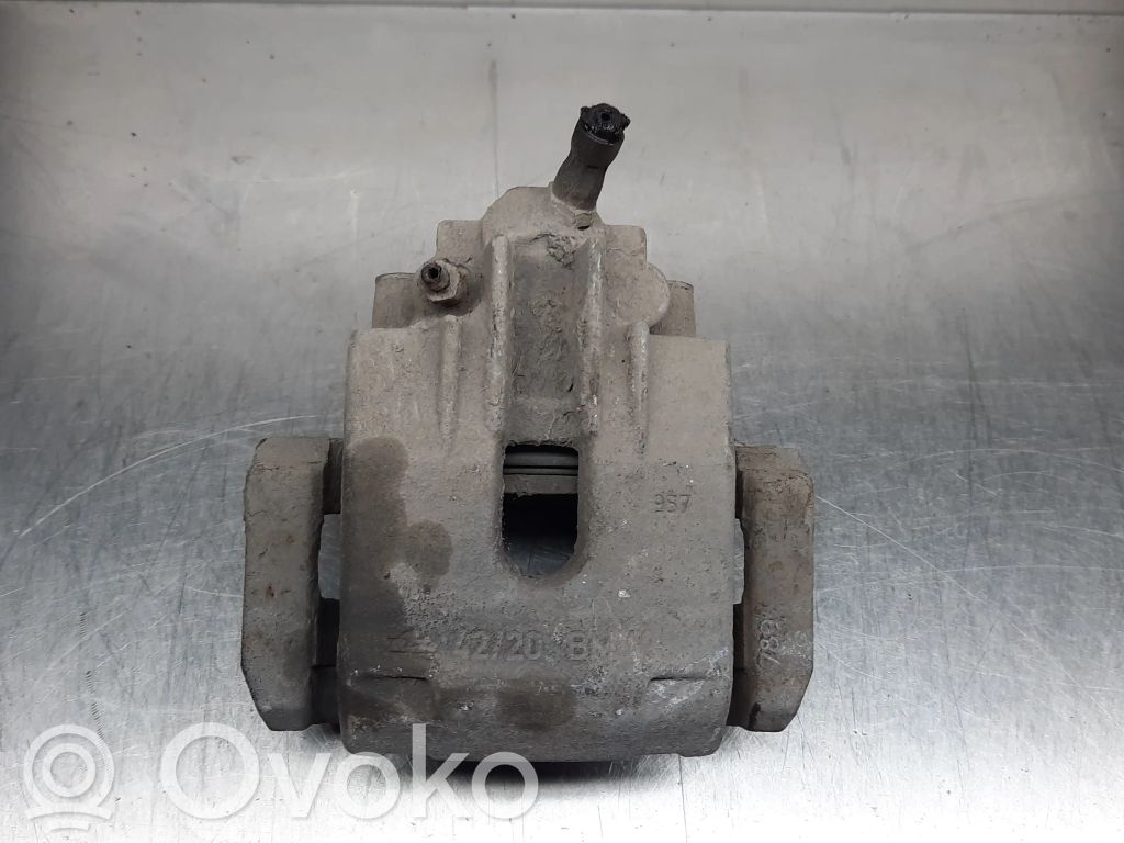 Rear brake caliper