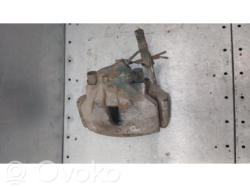 Audi A4 S4 B5 8D Etujarrusatula 