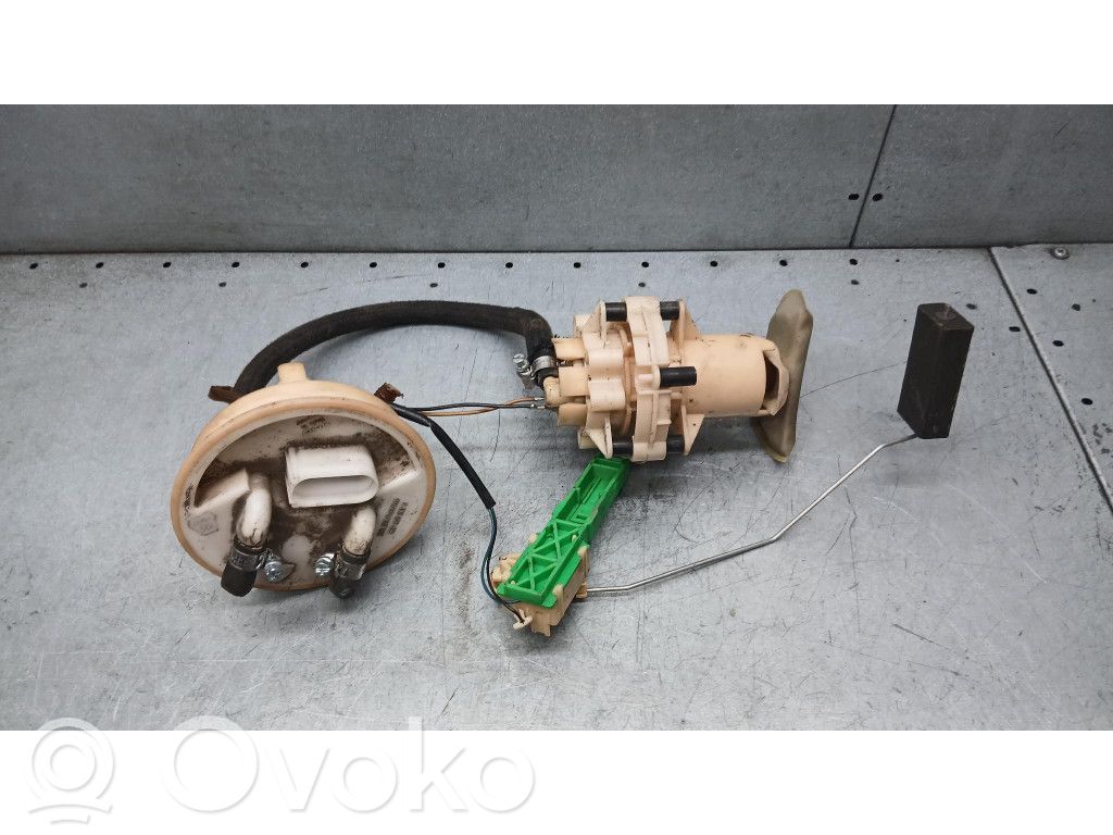 Bomba interna de combustible   8E0906087D,8E0906087D