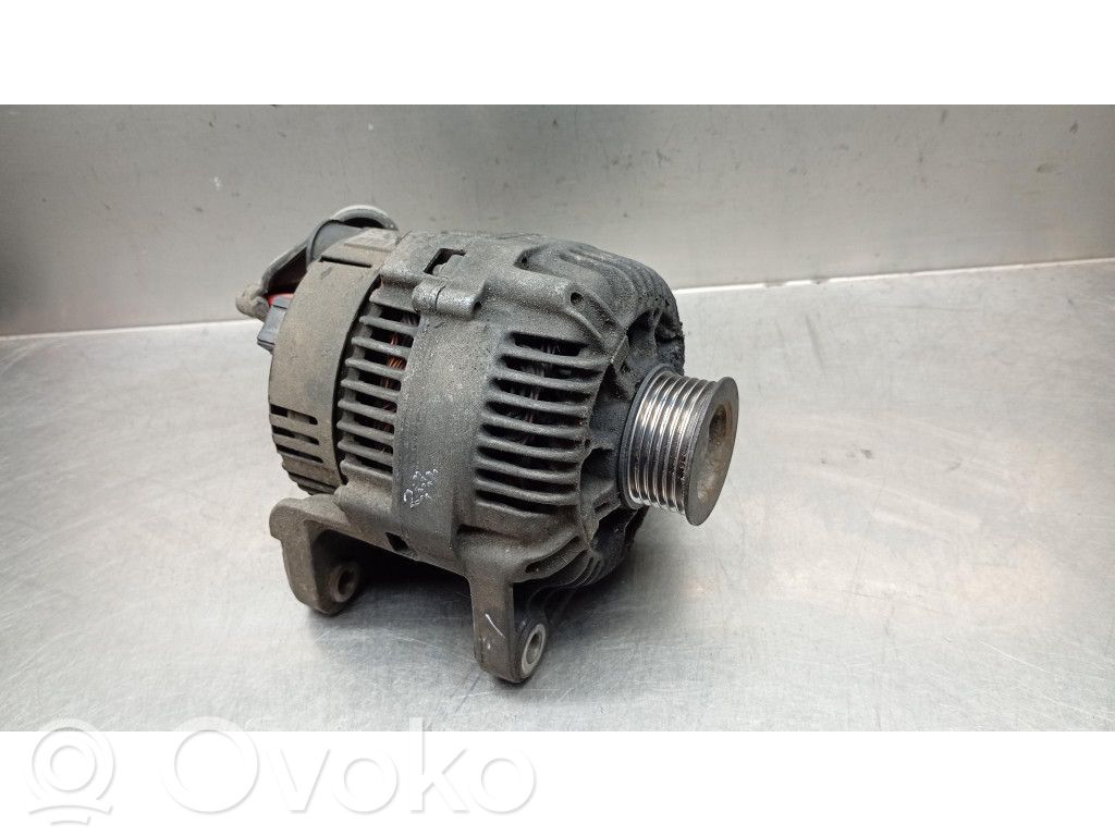 BMW 3 E36 Ģenerators 