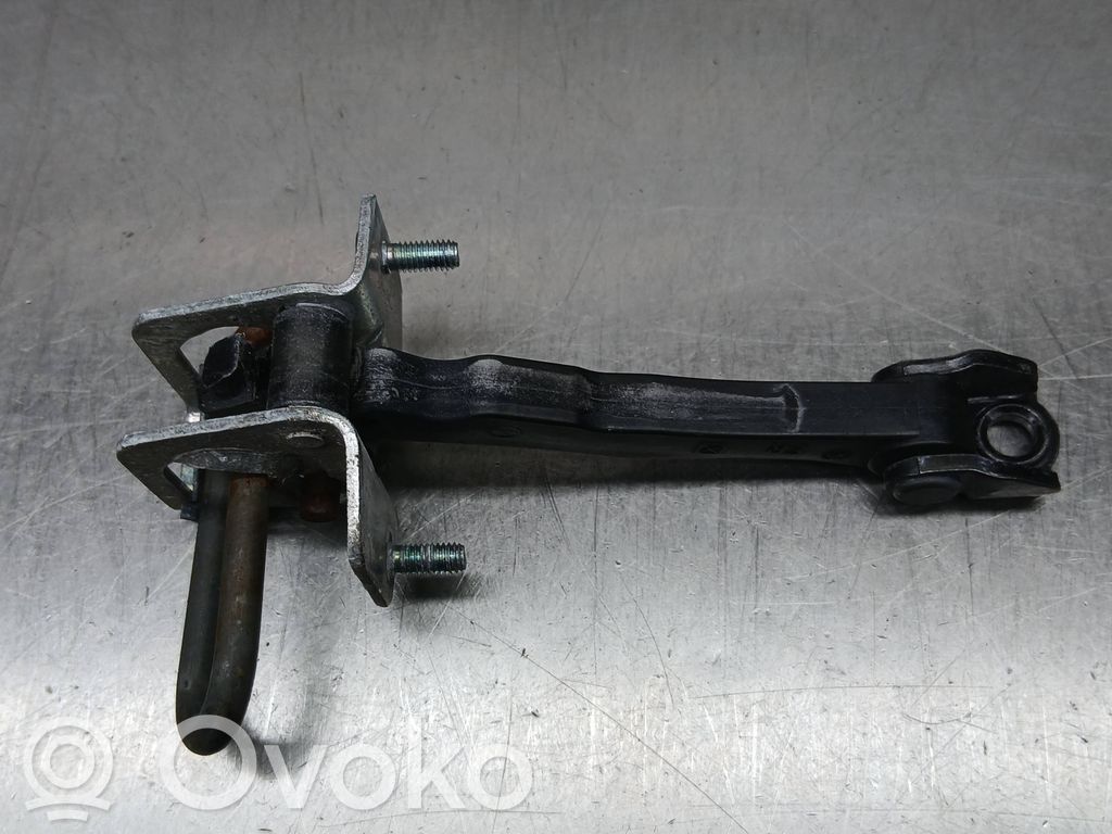 Volvo XC90 Cerniera finecorsa della portiera anteriore 