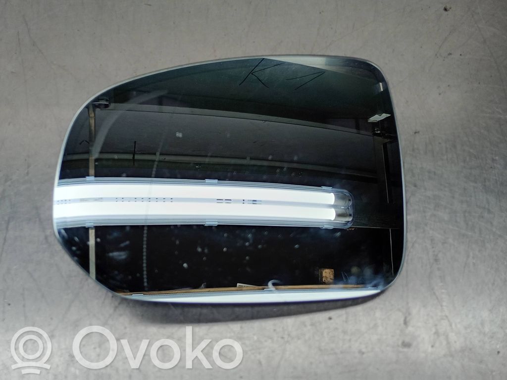 Volvo XC60 Wkład lusterka drzwi przednich 