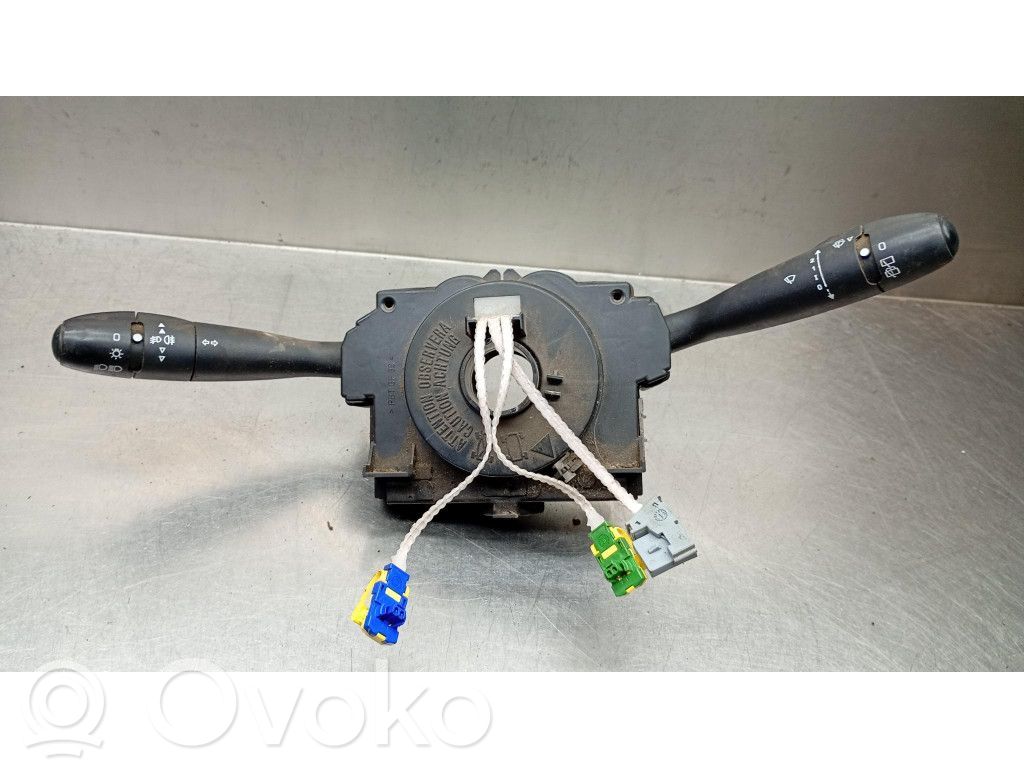 Citroen Xsara Picasso Wiper turn signal indicator stalk/switch 