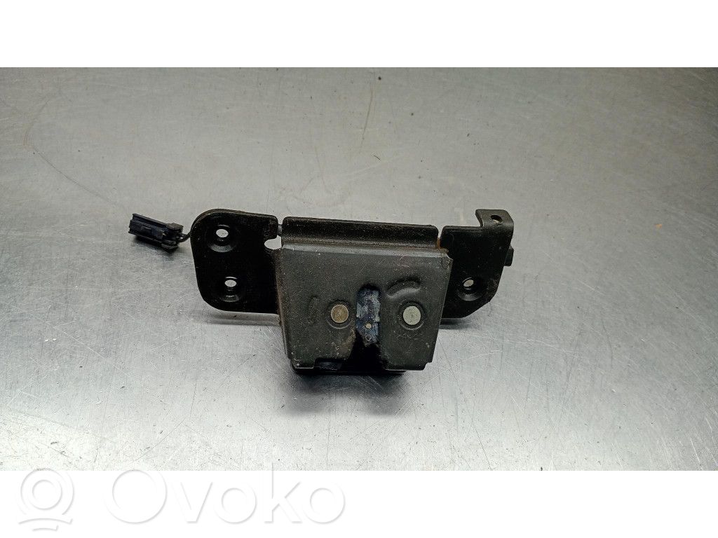 Tailgate/trunk/boot lock/catch/latch