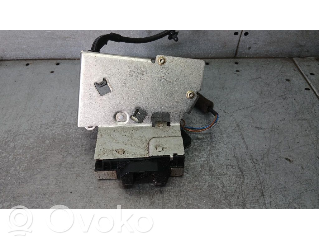 Ford Mondeo Mk III Tailgate/trunk/boot lock/catch/latch 