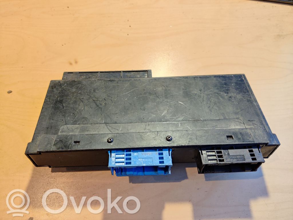 BMW 3 E90 E91 Comfort/convenience module 