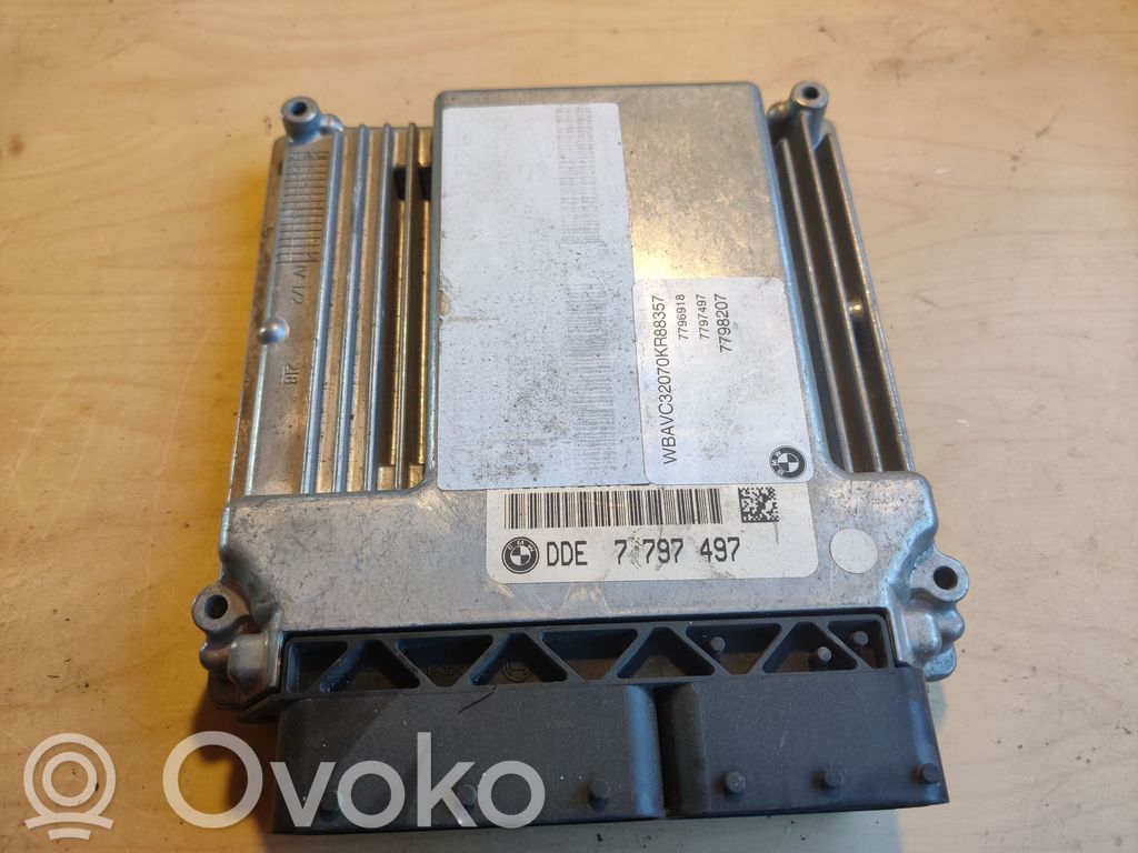 BMW 3 E90 E91 Engine control unit/module 