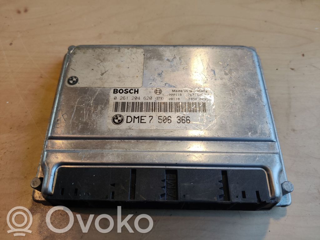 BMW 7 E38 Engine control unit/module ECU 