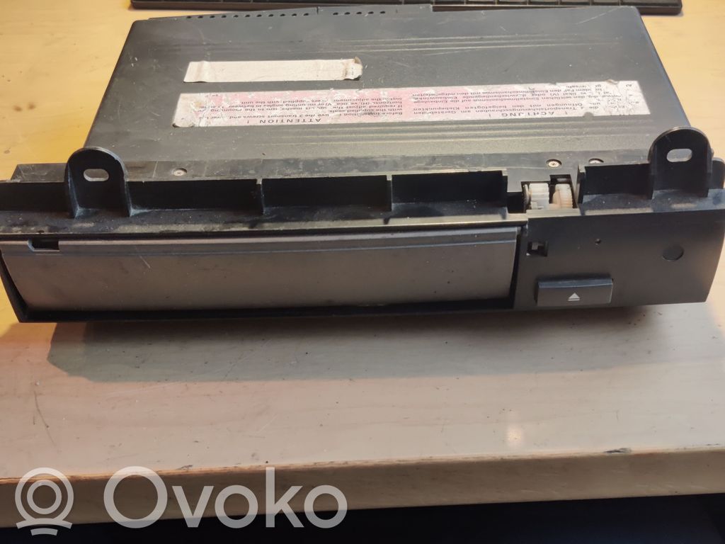 BMW 7 E65 E66 CD/DVD keitiklis 