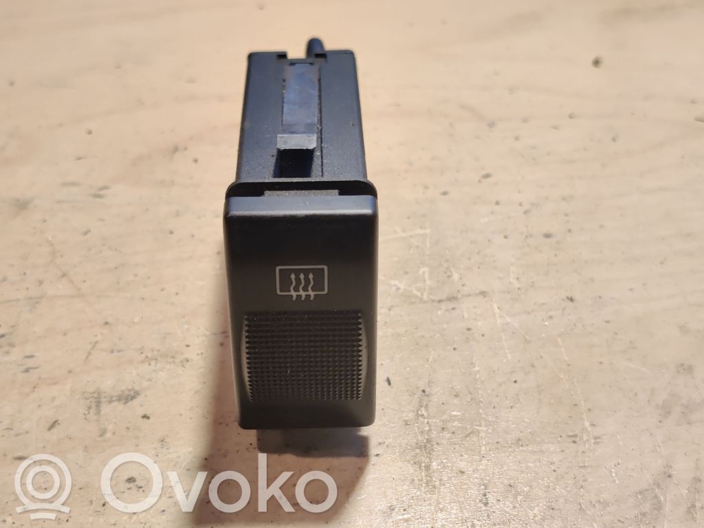 Windscreen/window heater switch   4D941503C