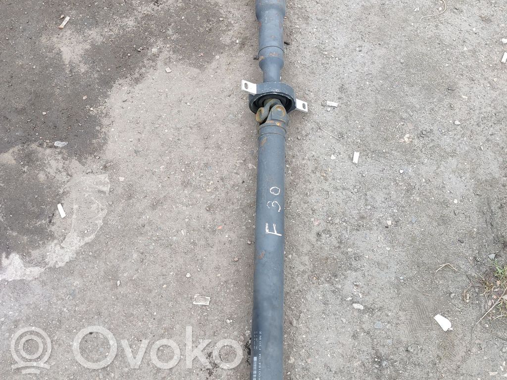 BMW 3 F30 F35 F31 Kardāns komplektā 