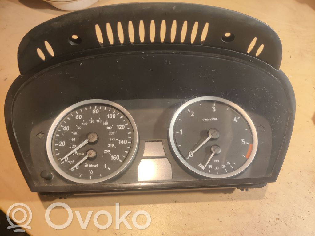BMW 5 E60 E61 Speedometer (instrument cluster) 