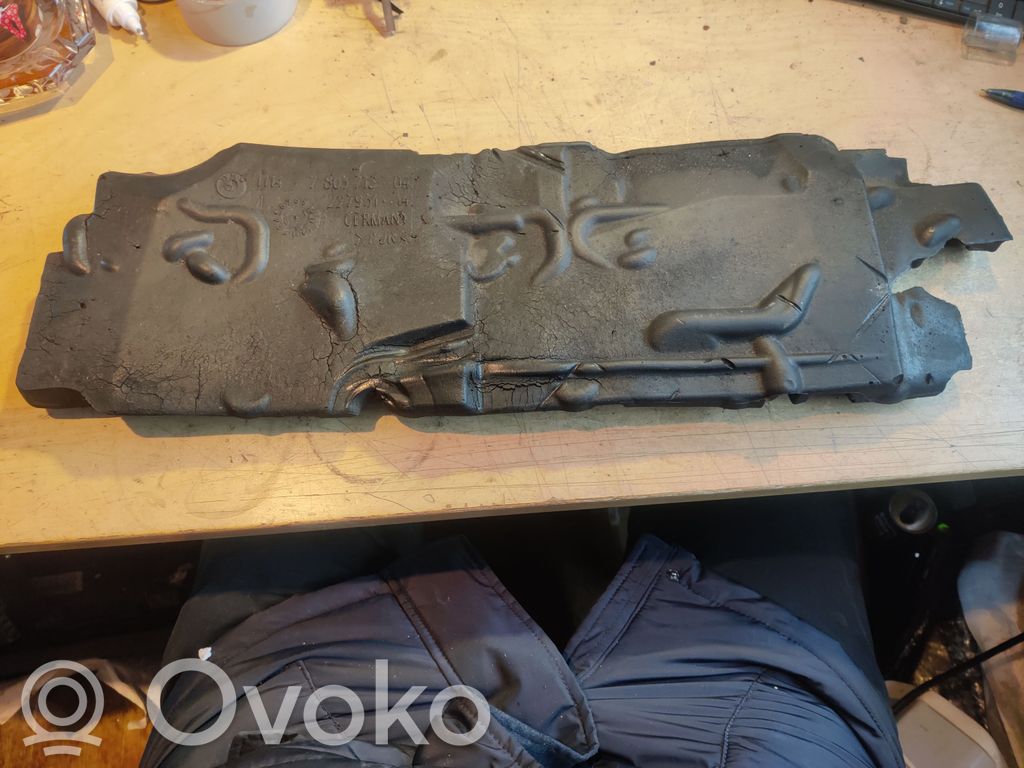 BMW 7 F01 F02 F03 F04 Hitzeschutz Abschirmblech Motorraum 