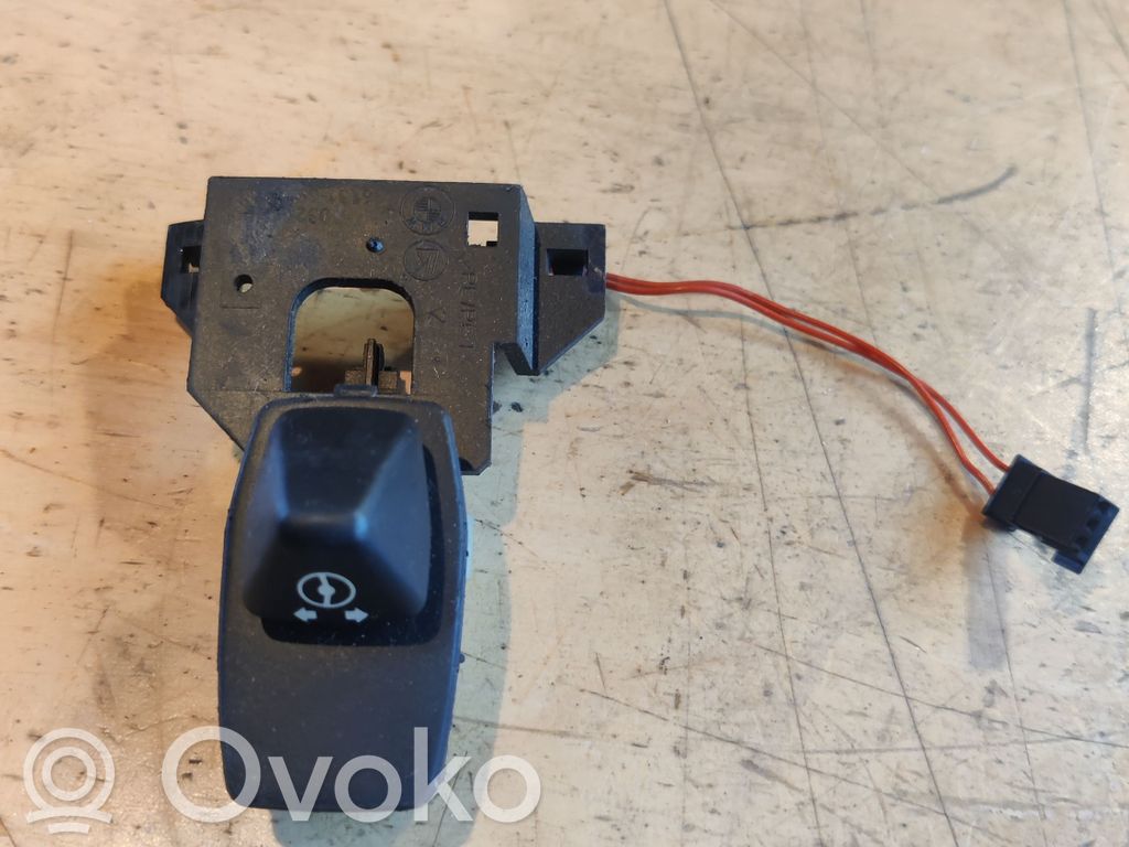 BMW 5 E60 E61 Steering wheel adjustment switch 