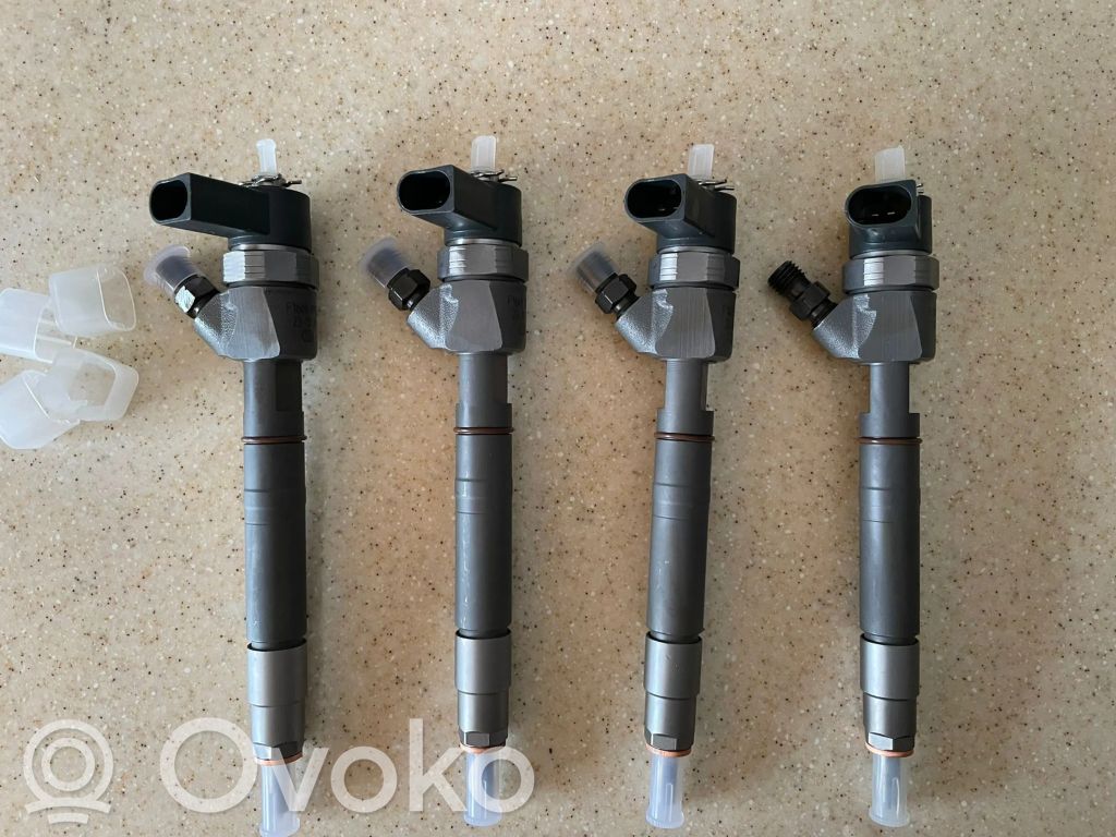 Mercedes-Benz C W203 Inyector de combustible 